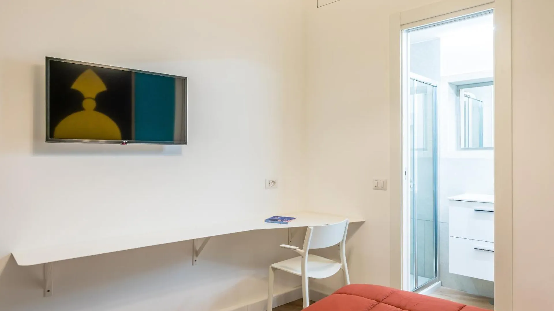 Lioy 25 By Napoliapartments Гостевой дом Неаполь
